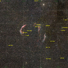 Cirrusnebula Ef200 EOS6Da-Grid Cirrusnebula, Canon EOS6Da EF200 ISO1600 237 x 5min, 19,8h iEQ30Pro, Gahberg 20200821 - 0914