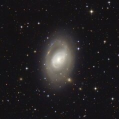 M96-full-resolution M96 fulres, ASA N10 DSPro 2600m L69x500s, ASK8/f3 Nexus DSPro 2600C 104x300s total: 18,3h ASA DDM85, Gahberg 20240307-0308