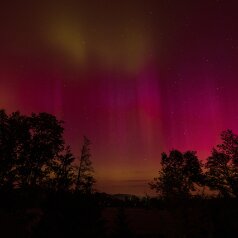 2024-05-11_00-42-44_19c_15.00s_0147_ISO640 Polarlicht in Pichl am 11.05.2024 00:42 MEZ