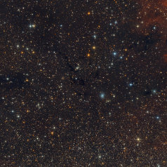 vdB2-in-Cassiopeia-Widefield VDB2 in Cassiopeia, Takahashi Epsilon 130D, DSPro 26900C, Gain 0, Offset 100 97 x 300s total 8,1h ASA DDM85, Gahberg 20221030