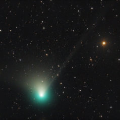 20221228 Comet C2022 E3 ZTF Comet C/2022 E3 (ZTF) ASAN10 Trius 694 L 30 x 3 min, Epsilon 130 DSPro 2600C 47‘ x37‘ FOV Gahberg 20221228 UTC 04:19