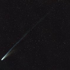 20251030-C2025-A6-Lemmon-f135mm C 2025 A6 (Lemmon) ,Canon EOSR, Samyang135 f2.8, ISO800 18x90s, total27min, iOptron HAE43,. Moon 55%,St Agatha 20251030 UT17:46 ,www.astro-photo.at