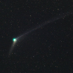 Catalina-C2013-US10-am-23.12.15 Catalina (C/2013 US10) in Virgo Esprit 80/400 EOS 6D 4 x 5min Feld 5° x 3° Gahberg 20151223 05:27 Uhr Mez